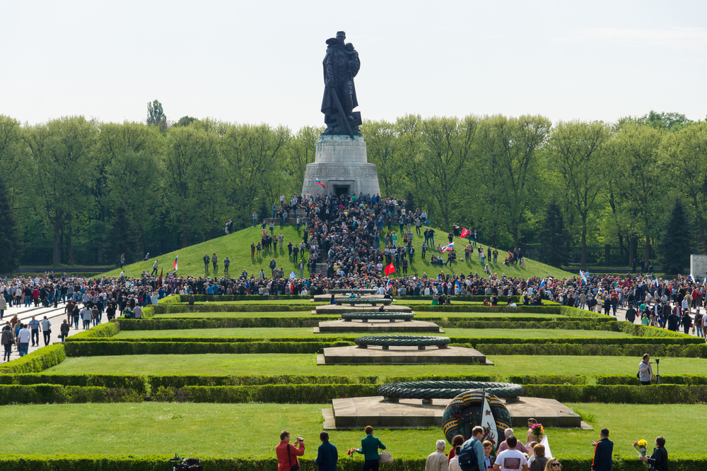 Shutterstock/&nbsp;Sergey Kohl - Eine Aufnahme von 2015 am Sowjetischen Ehrenmahl in Berlin-Treptow