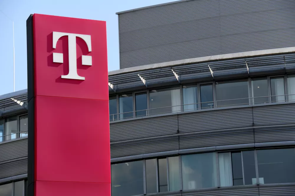 Telekom-Chef hält flächendeckendes Handynetz für unrealistisch