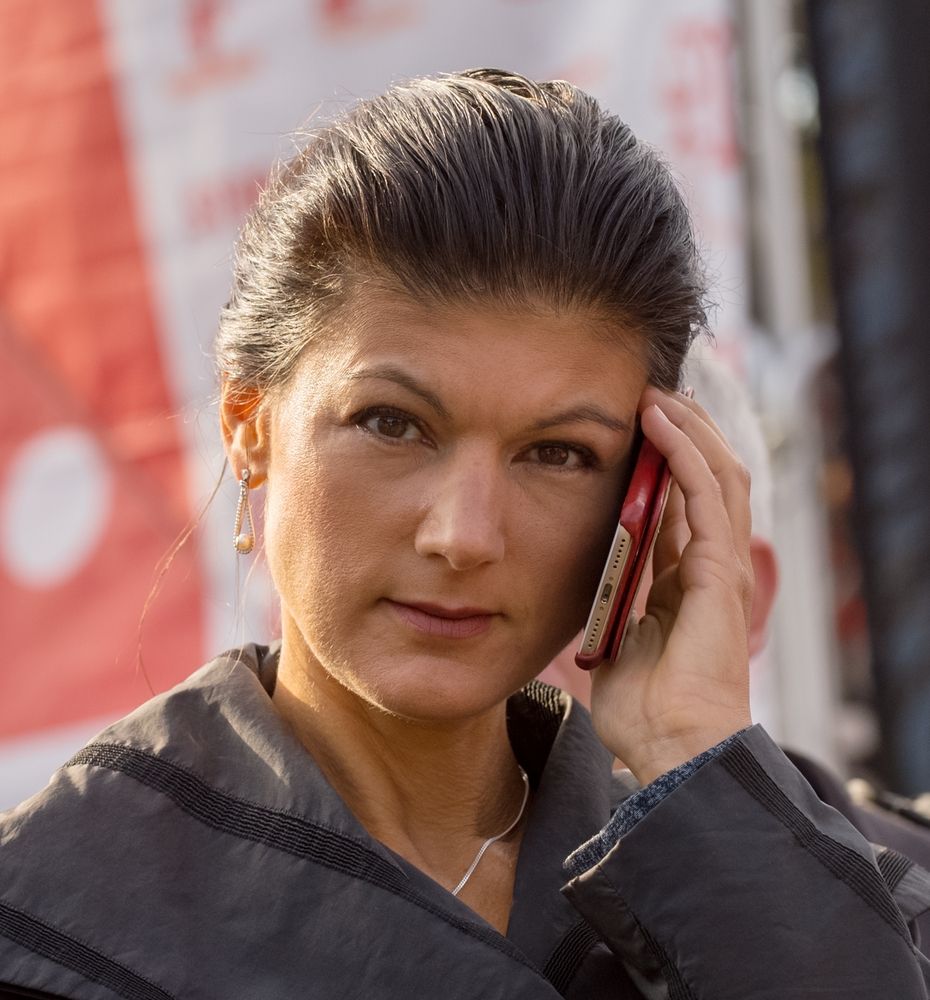 „Fass ohne Boden“: Wagenknecht kritisiert Ukraine-Hilfen