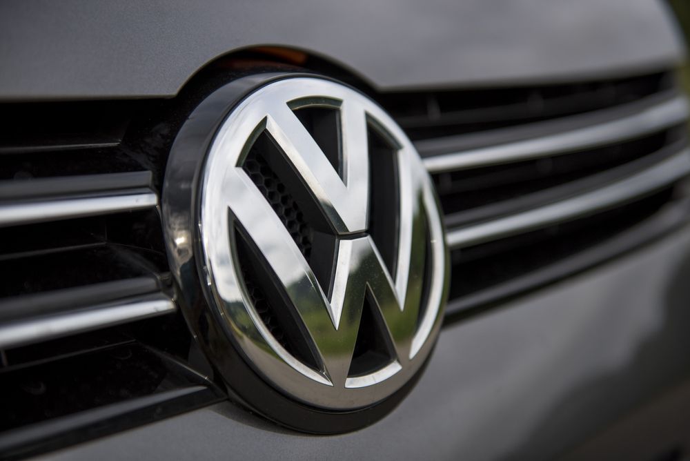 Netzwerkstörung: Produktion in mindestens vier VW-Werken steht still