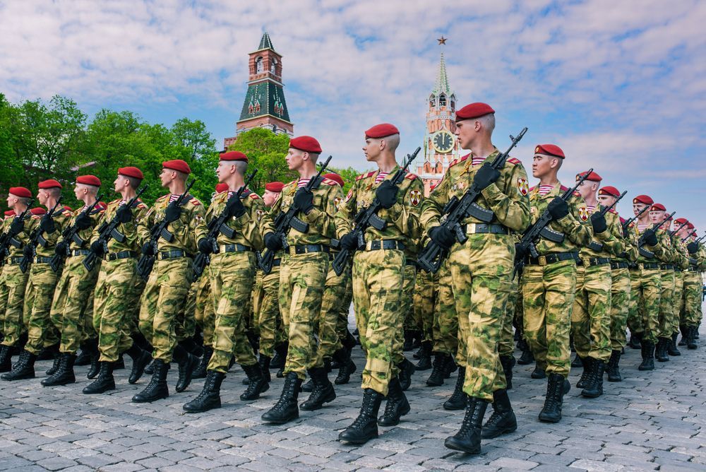 Putin verfügt Vergrößerung der Streitkräfte