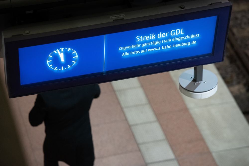 GDL-Chef Weselsky droht mit weiteren Streiks