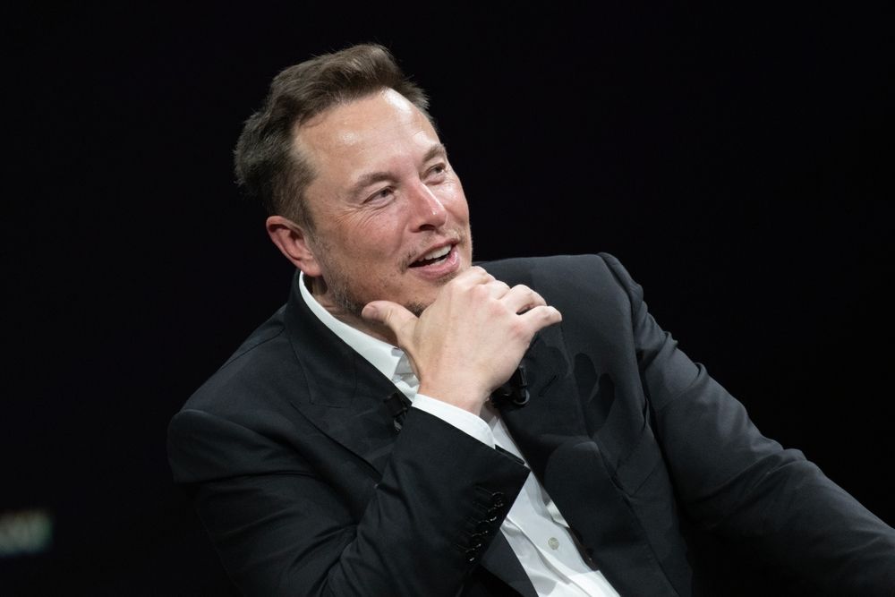 Elon Musk reagiert auf Aufrufe zur Verhaftung von US-Journalist Tucker Carlson