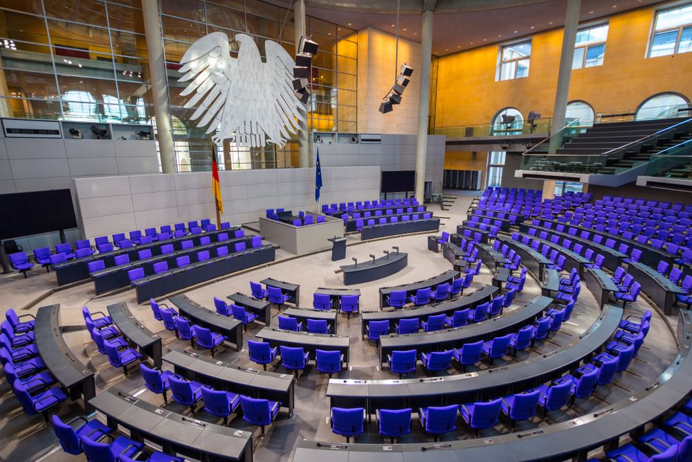 Bundestag: Historische Diäten-Erhöhung für Abgeordnete