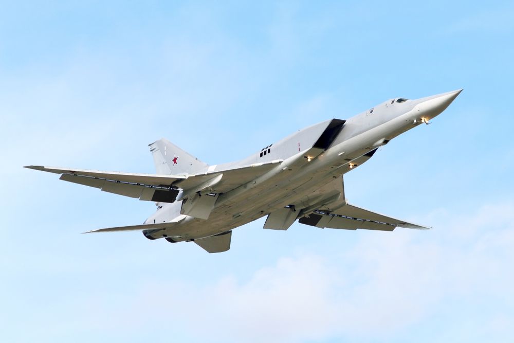 Technischer Fehler oder Abschuss? – Russland verliert strategischen Langstreckenbomber Tu-22M3