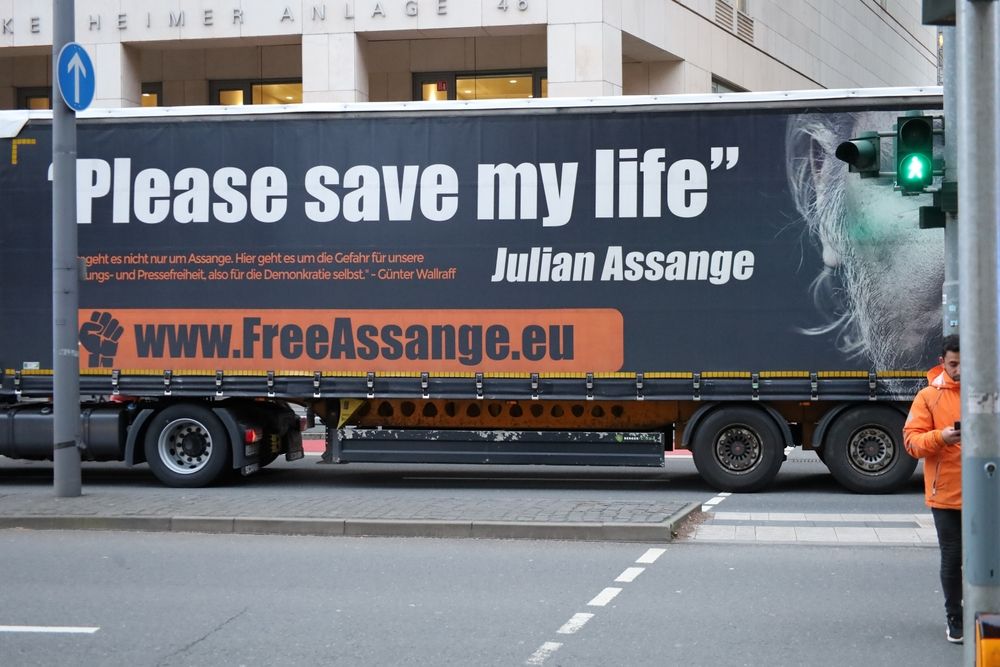 Ehefrau besorgt über Gesundheitszustand von Julian Assange