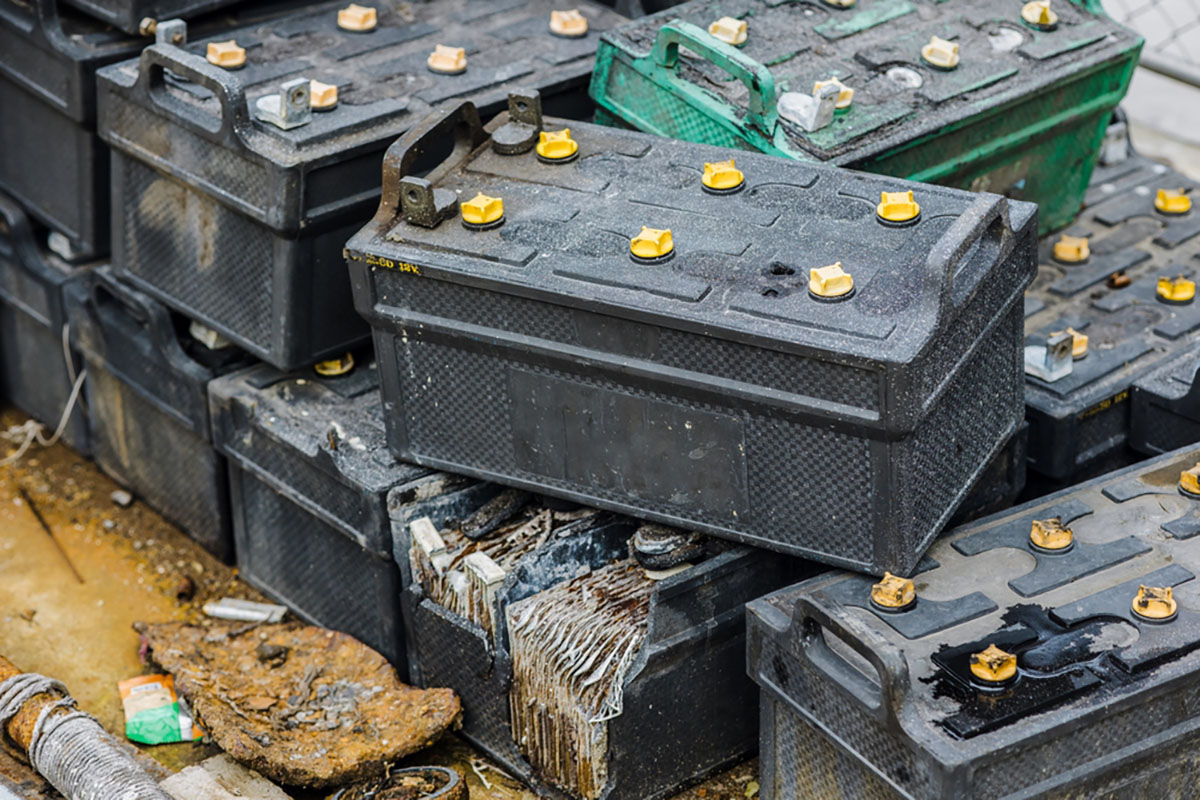 Massenprotest in Belgrad gegen Lithium-Abbau