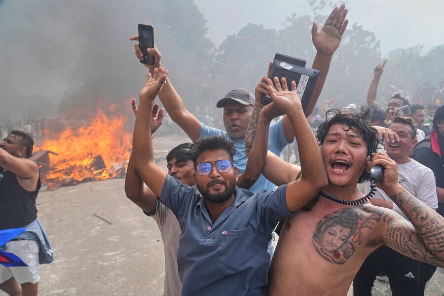 Wer hat Interesse am gewaltsamen Umsturz in Nepal?