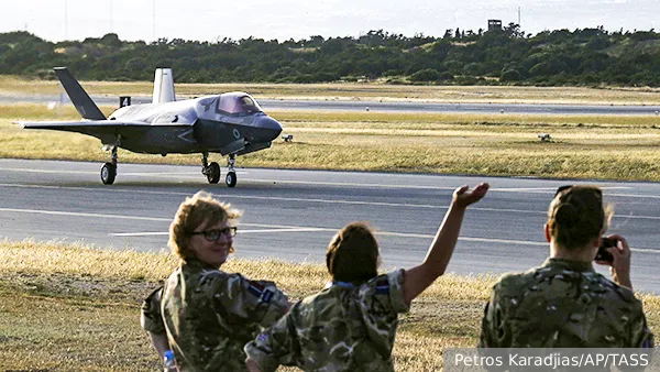 Britisches Empire – Krieg gegen Iran versetzt den Resten den Todesstoß